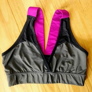 ALALA cross front bra